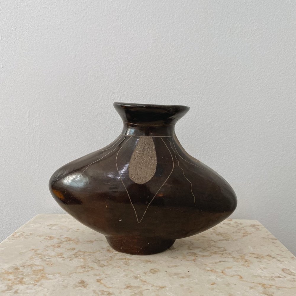 VTG Brown Bohemian Wide Ceramic Genie Vase
